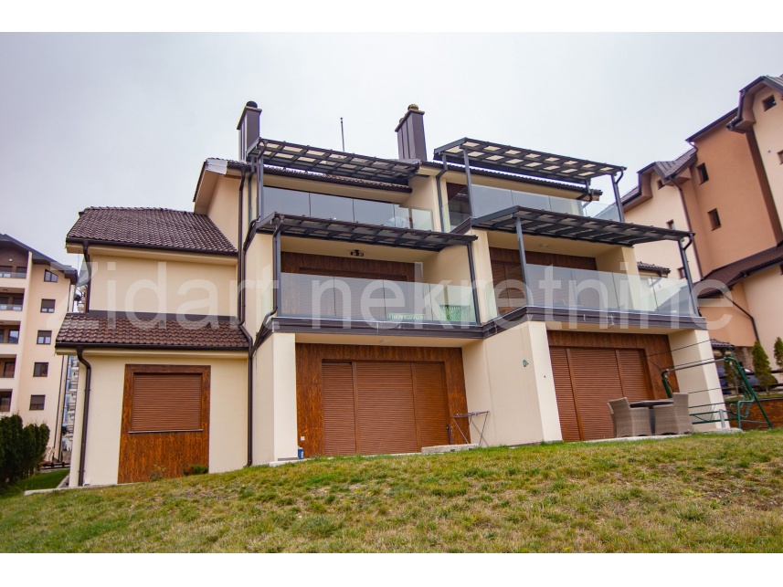 Квартира, 721 м², 137 000$ — FAKTOR